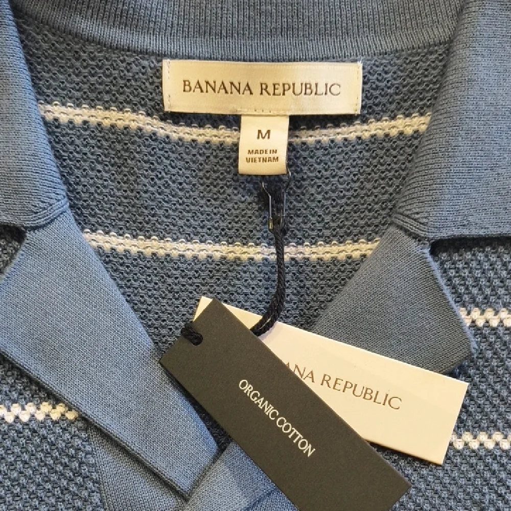 Banana Republic Texture Stripe 100% Organic Cotton Johnny Collar Polo